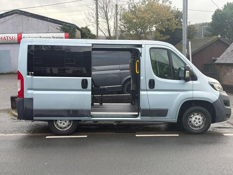 Used Peugeot Boxer Access 110 HP (80 kW) 2017 Blue Van