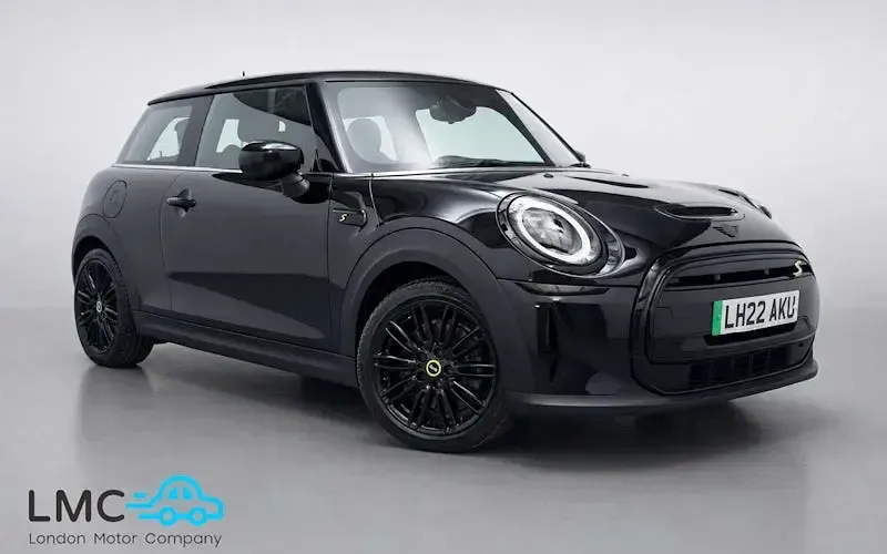 Used Mini Cooper Level 2 135 kW (184 HP) 2023 Hatchback