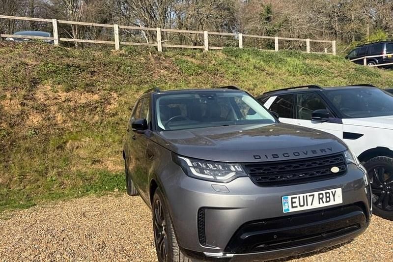 Used Land Rover Discovery 5 HSE 258 HP (189 kW) 2017 Grey SUV