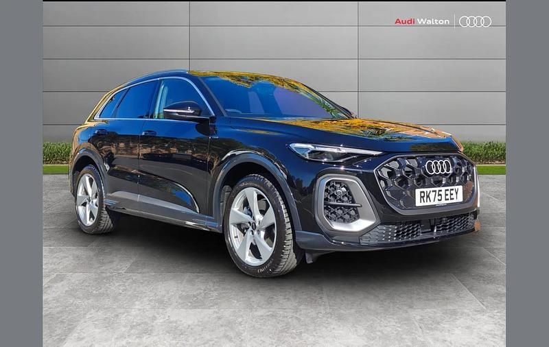 Used Audi Q5 S-Line 295 HP (216 kW) 2025 Black SUV