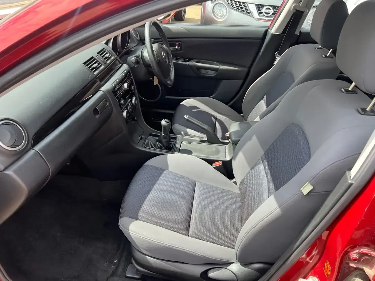 Used Mazda 5 115 HP (84 kW) 2008 Silver MPV