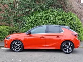 Second-hand Vauxhall Corsa Edition 2022 Portocaliu Hatchback
