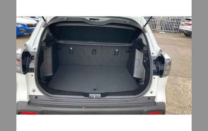 Used Suzuki SX4 S-Cross 129 HP (94 kW) 2022 White SUV