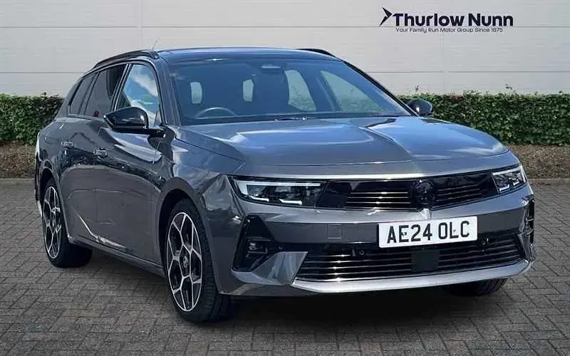 Used Vauxhall Astra Ultimate 131 HP (96 kW) 2024 Estate
