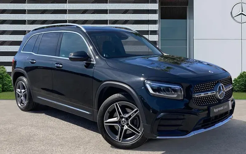 Used Mercedes GLB200 AMG line 163 HP (119 kW) 2025 SUV
