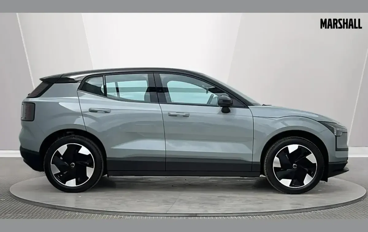 New Volvo EX30 Plus 196 kW (267 HP) 2026 Grey SUV