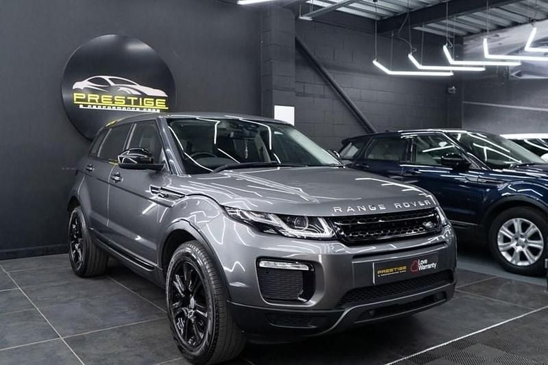 Used Land Rover Range Rover evoque SE 180 HP (132 kW) 2018 Hatchback