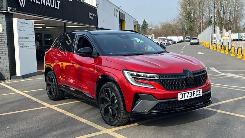 Used Renault Austral Techno Esprit Alpine 200 HP (147 kW) 2024 Red  SUV