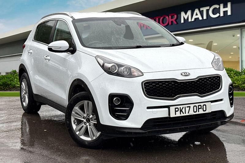 White Used 2017 Kia Sportage 2 SUV | £8,490 (Fair price) - Image 1/4
