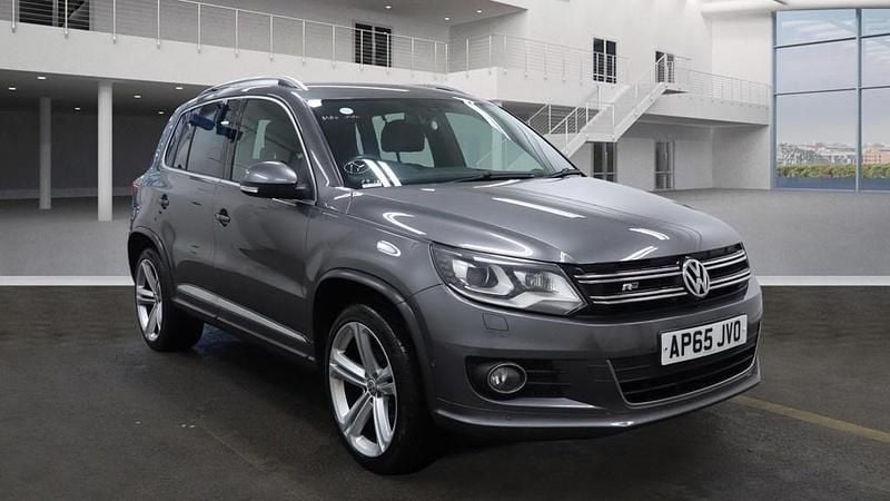 Grey Used 2016 VW Tiguan R-line SUV | £8,995 (Super price) - Image 1/4