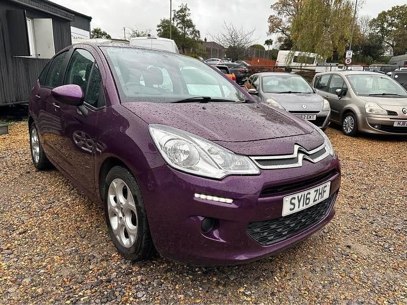 Mauve/purple Used 2016 Citroën C3 PureTech Hatchback | £4,590 (Super price) - Image 1/4