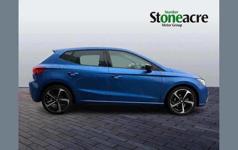 Used Seat Ibiza FR Sport 115 HP (84 kW) 2025 Blue Hatchback