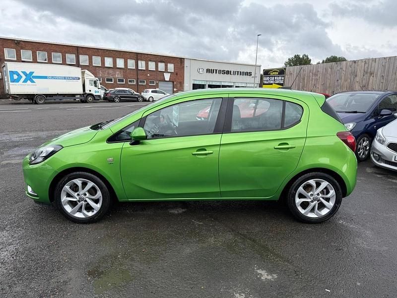 Second-hand Vauxhall Corsa SRi 70 CP (51 kW) 2016 Verde Hatchback