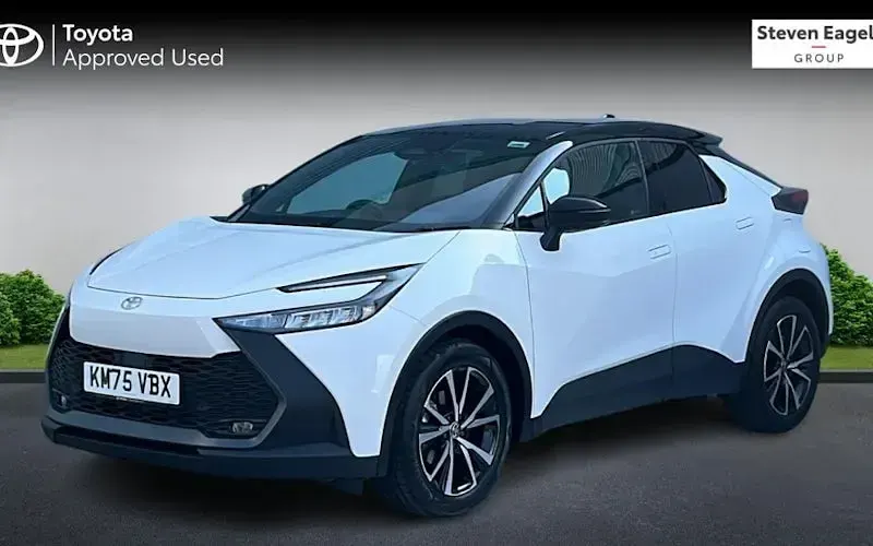 Used Toyota C-HR Design 140 HP (102 kW) 2025 White SUV