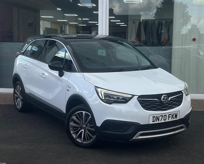 White Used 2020 Vauxhall Crossland X SUV | £5,995 (Super price) - Image 1/3