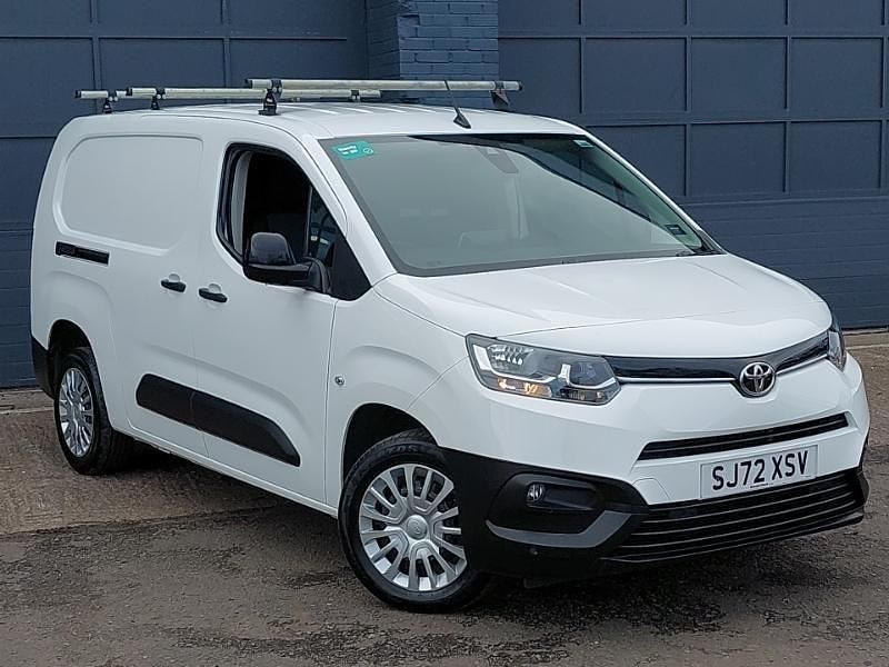 Used Toyota Proace City City 2022 White MPV