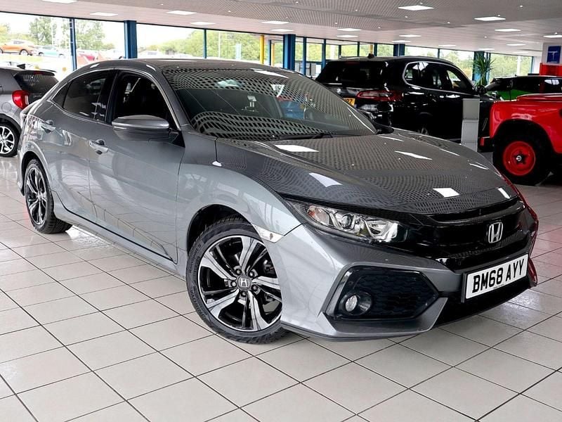 Grey Used 2019 Honda Civic EX Hatchback | £13,989 (Fair price) - Image 1/4