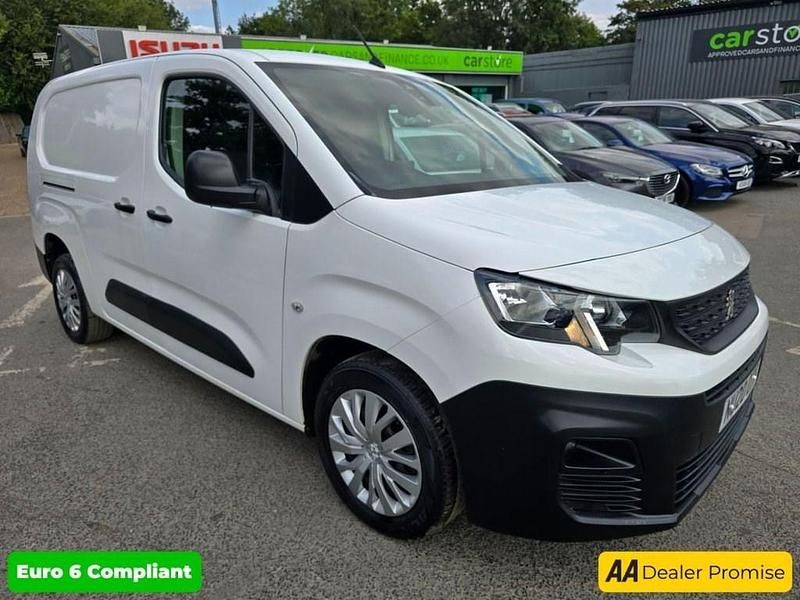 Used Peugeot Partner Premium 2020 White MPV
