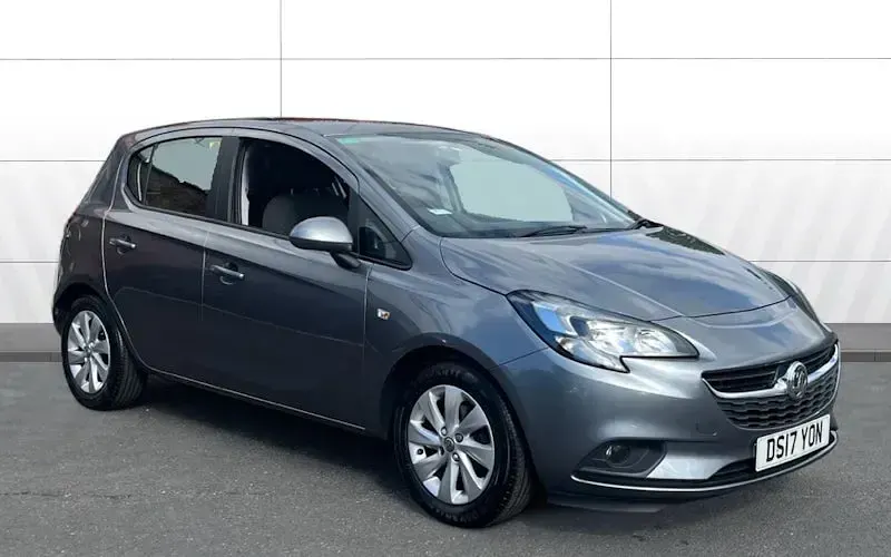 Used Vauxhall Corsa Design Edition 90 HP (66 kW) 2017 Hatchback