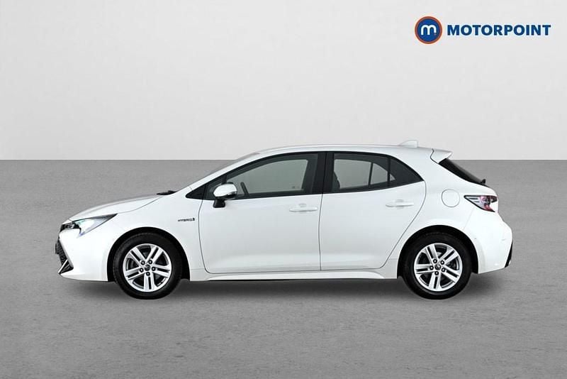 Used Toyota Corolla 2020 White Hatchback