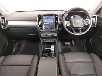 Usado Volvo XC40 Ultra 197 HP (144 kW) 2024 Vermelho SUV