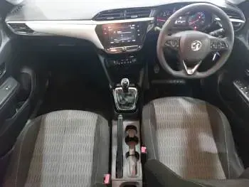 Usado Vauxhall Corsa Design Edition 2023 Branco Citadino