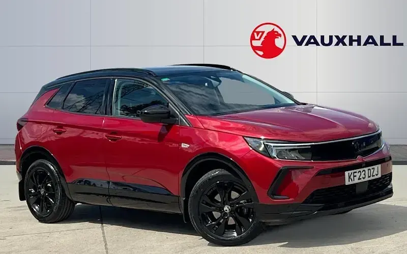 Used Vauxhall Grandland X 131 HP (96 kW) 2023 SUV