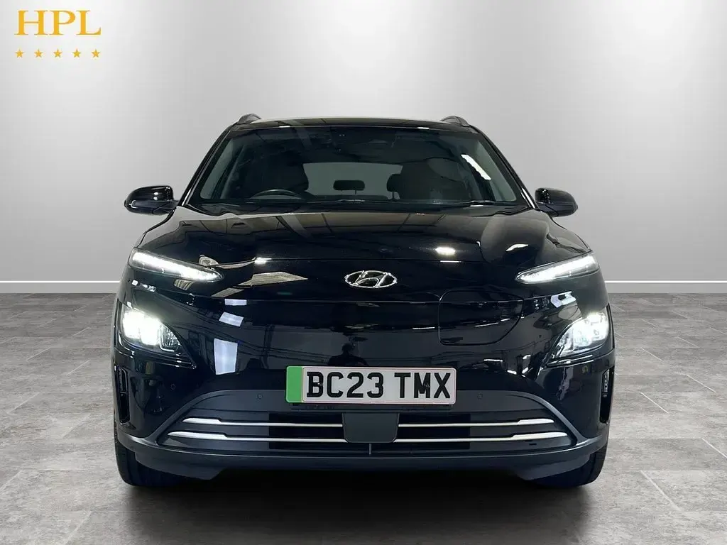 Used Hyundai Kona Premium 150 kW (204 HP) 2023 Black SUV