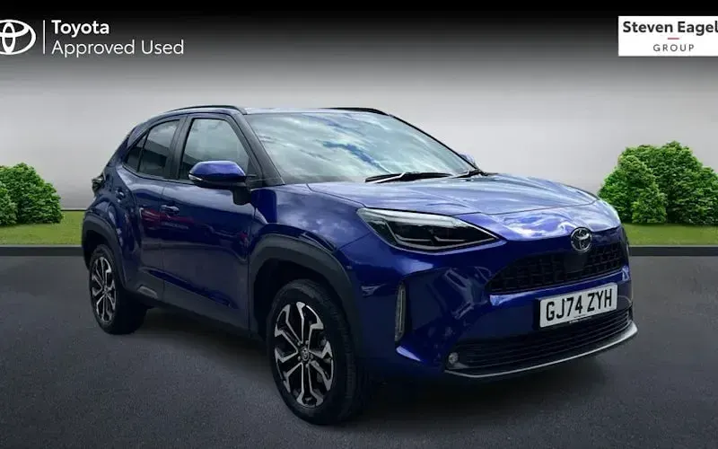 Usado Toyota Yaris Hybrid Design 116 HP (85 kW) 2026 Carrinha