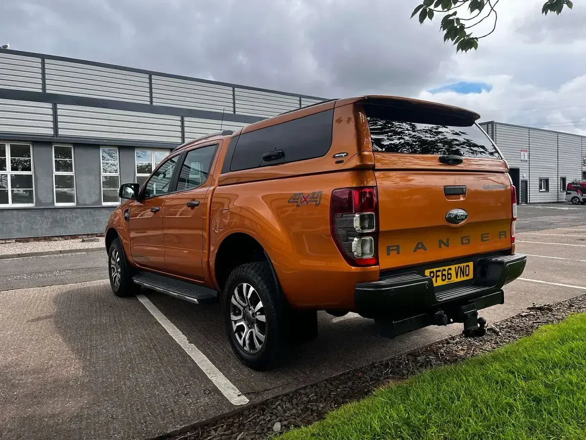 Used Ford Ranger Wildtrack 200 HP (147 kW) 2016 Orange Pickup