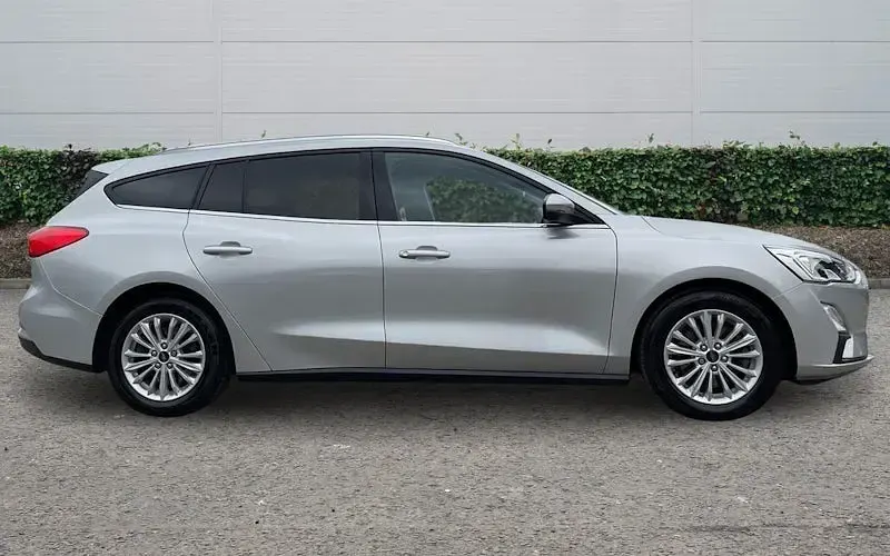 Used Ford Focus Titanium 125 HP (91 kW) 2020 Estate