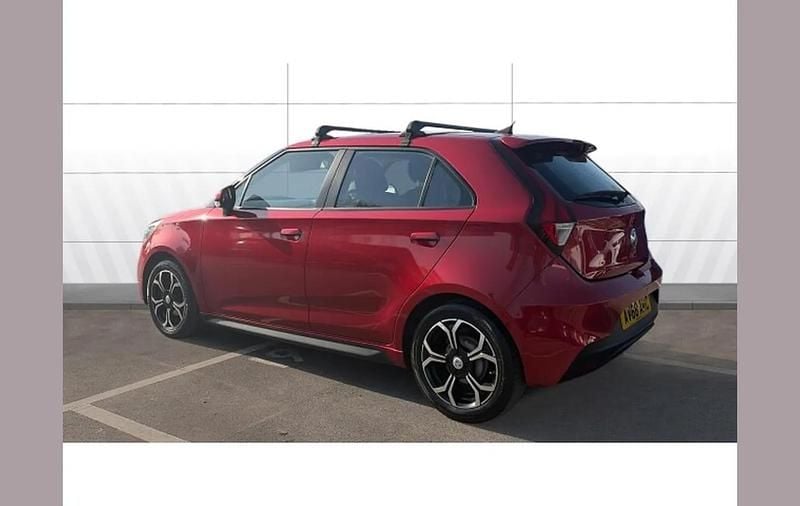 Used MG MG3 Excite 106 HP (77 kW) 2018 Red Hatchback