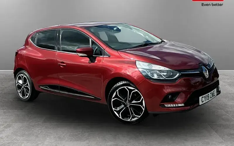 Used Renault Clio Iconic 90 HP (66 kW) 2019 Hatchback
