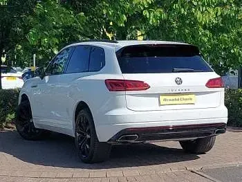 Used VW Touareg Black Edition 286 HP (210 kW) 2023 White SUV