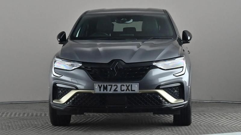 Used Renault Arkana Engineered 142 HP (104 kW) 2022 Grey SUV