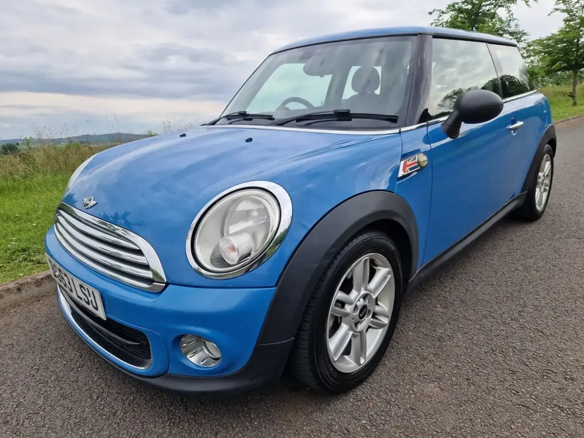 Used Mini One D Hatch 90 HP (66 kW) 2013 Blue Hatchback