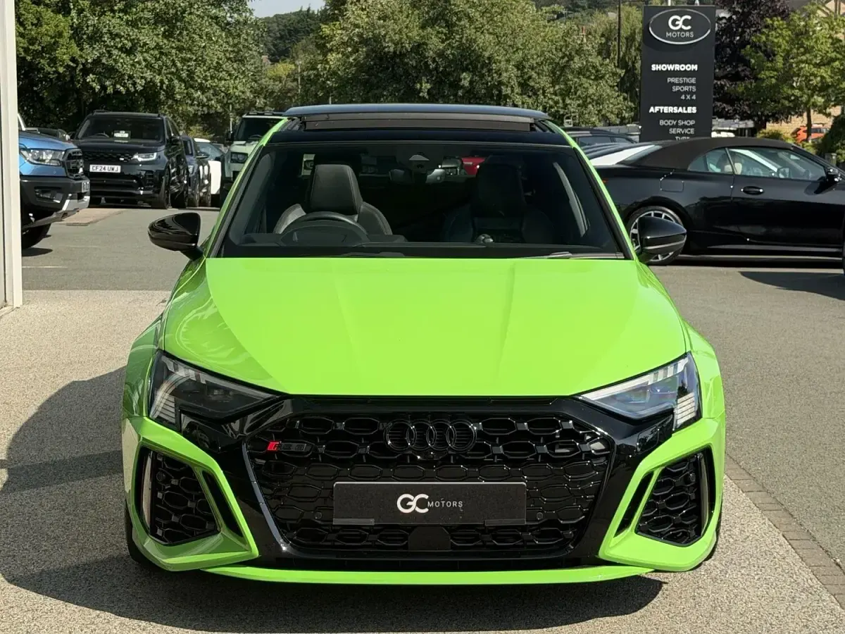 Used Audi RS3 Advanced 400 HP (294 kW) 2023 Green Sedan