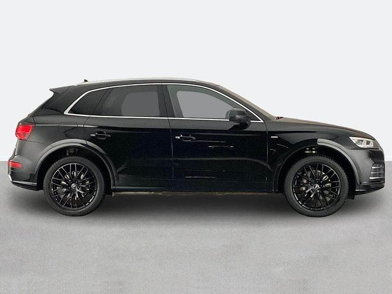 Used Audi Q5 S-Line 252 HP (185 kW) 2018 Black SUV