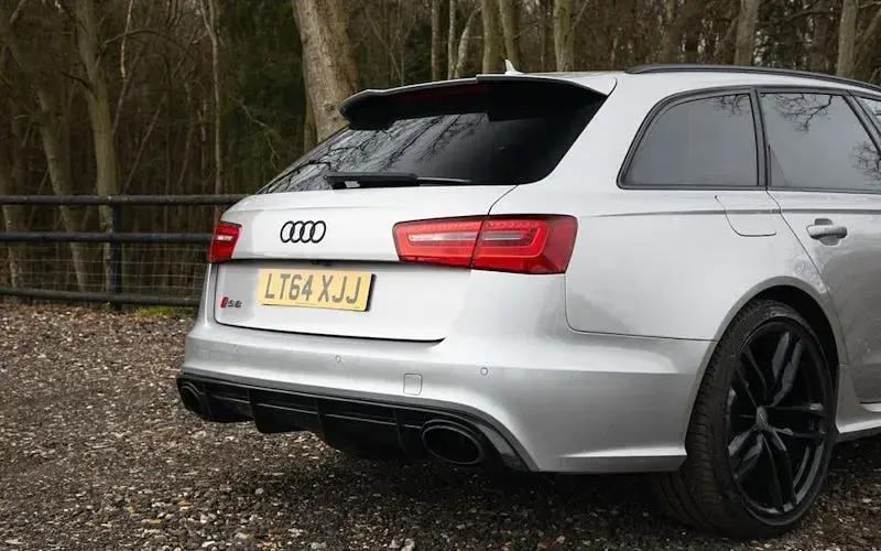Used Audi RS6 Advanced 560 HP (411 kW) 2014 Silver Estate
