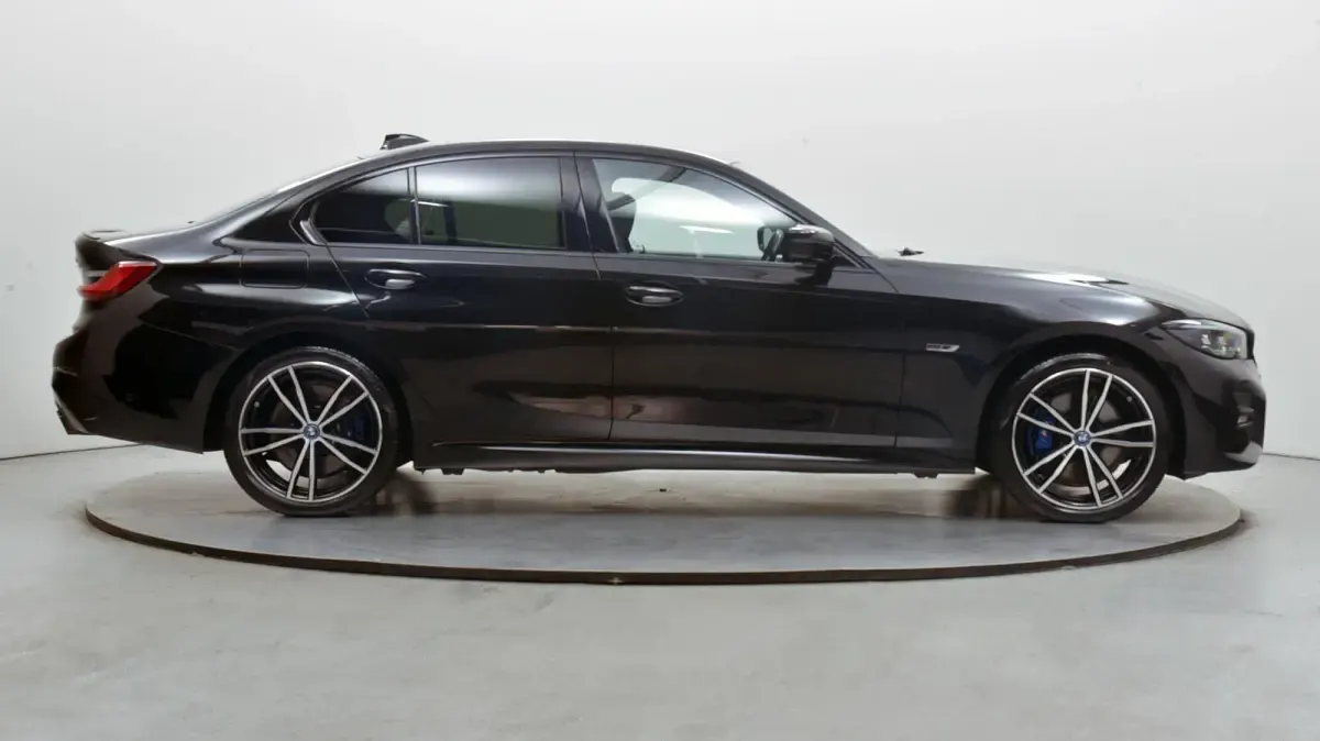 Used BMW 330 M Sport 288 HP (211 kW) 2022 Black