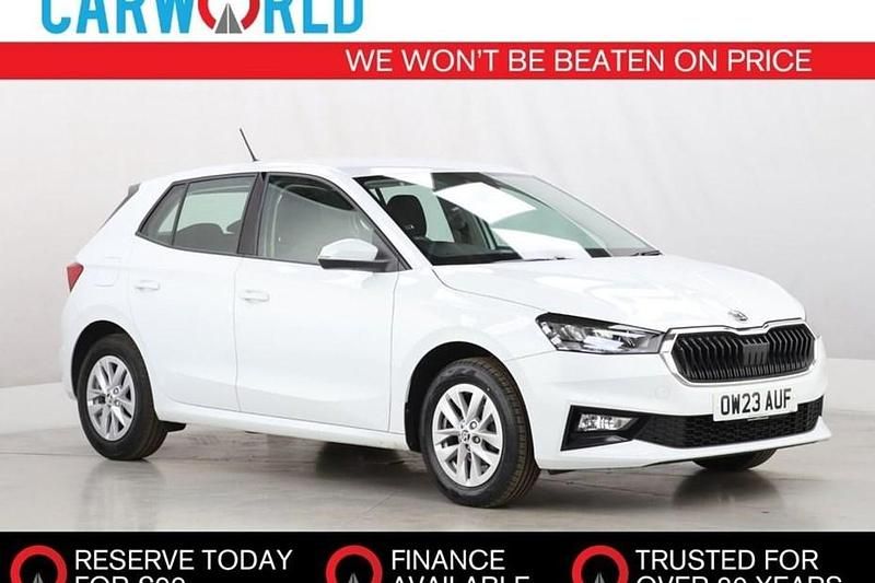 White Used 2023 Skoda Fabia Comfort Hatchback | £12,705 (Fair price) - Image 1/1