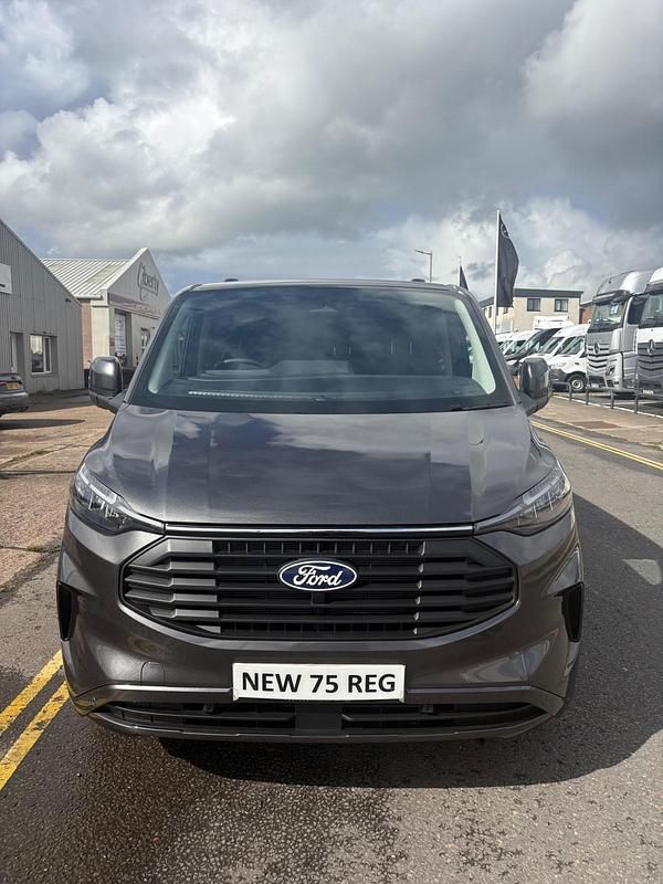 New Ford Transit Custom Limited 170 HP (125 kW) 2025 Grey Van