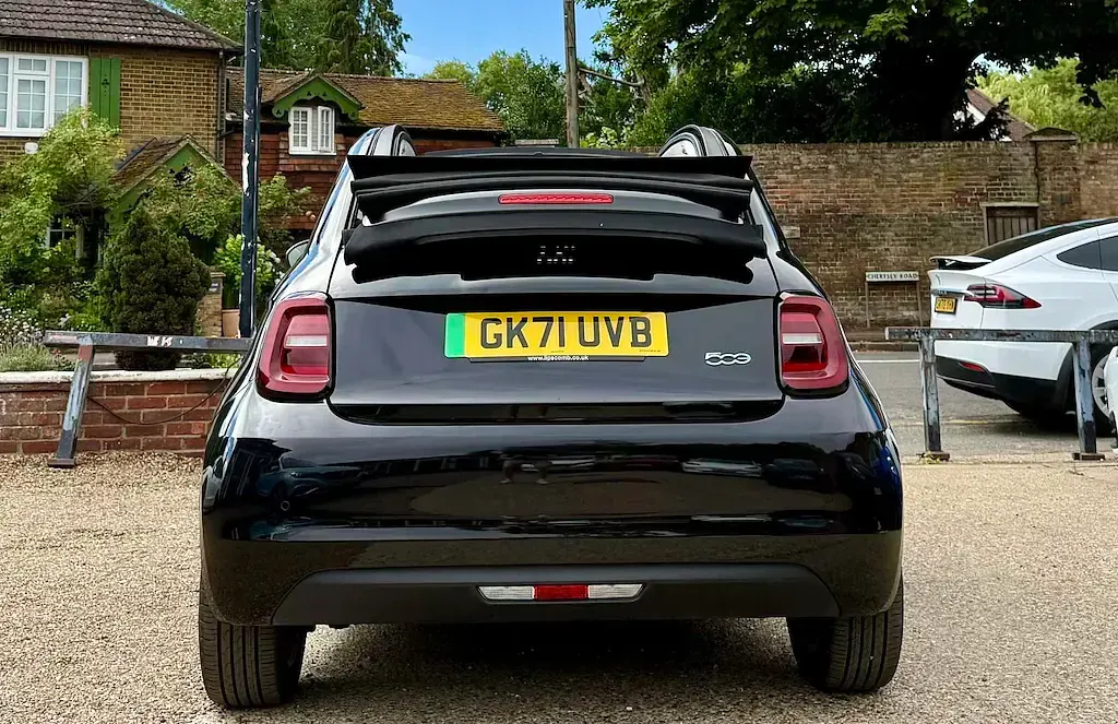 Used Fiat 500e Icon 86 kW (118 HP) 2021 Black Cabriolet
