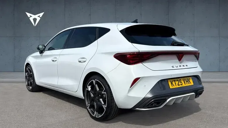 Used Cupra Leon 150 HP (110 kW) 2025 Hatchback