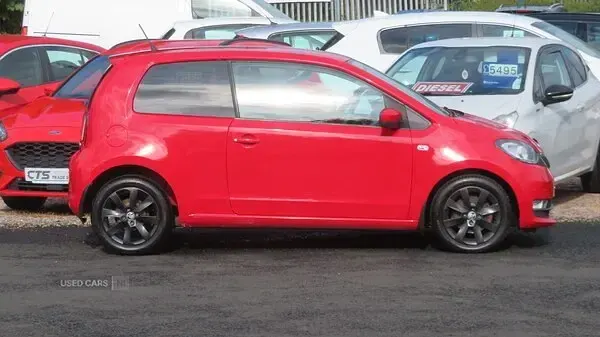Used Skoda Citigo Colour Edition 60 HP (44 kW) 2018 Red Hatchback