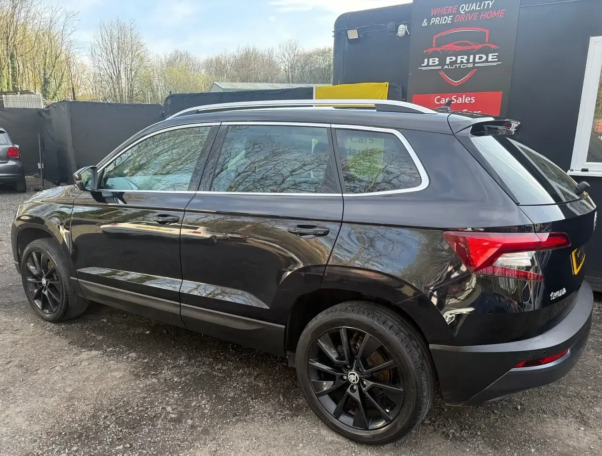 Used Skoda Karoq SE L 2018 Black SUV