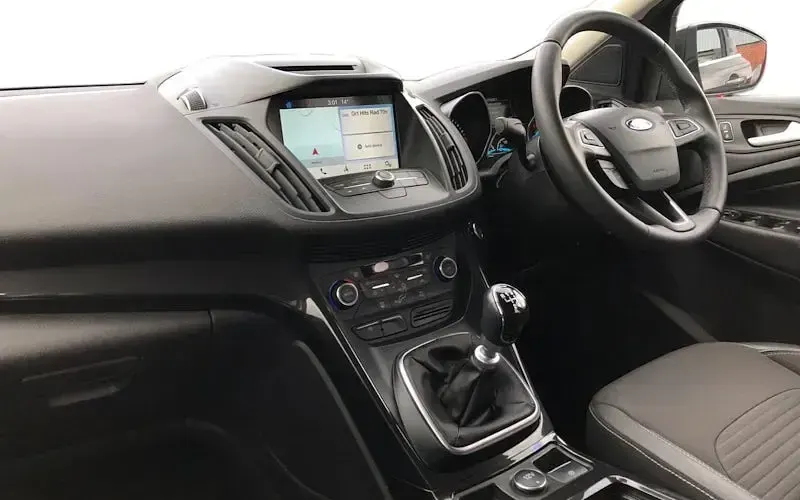 Used Ford Kuga Titanium 150 HP (110 kW) 2019 Grey SUV
