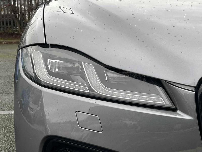 Used Jaguar F-Pace R-Dynamic 250 HP (183 kW) 2021 Grey SUV