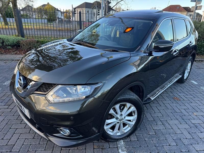 Green Used 2017 Nissan X-Trail Acenta SUV | £9,750 (Good price) - Image 1/4