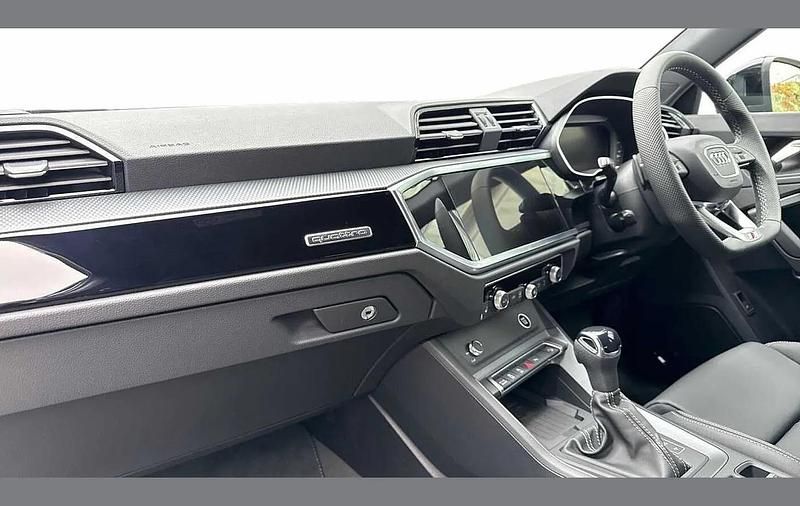 Used Audi Q3 S-Line 187 HP (137 kW) 2025 Black SUV